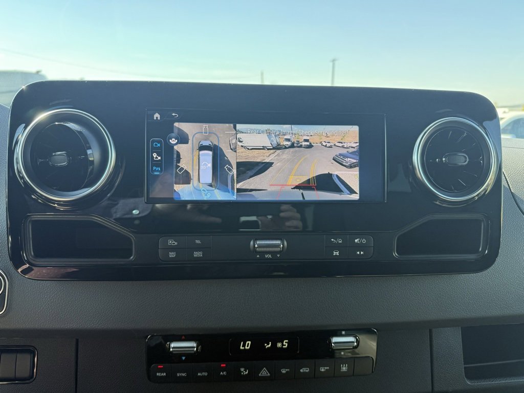 New 2025 Mercedes-Benz Sprinter 2500 image 29
