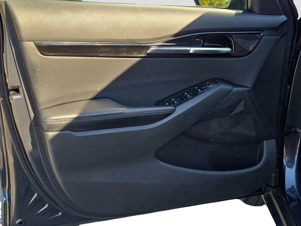 Certified 2023 Kia Seltos S w/ Navigation Package image 15