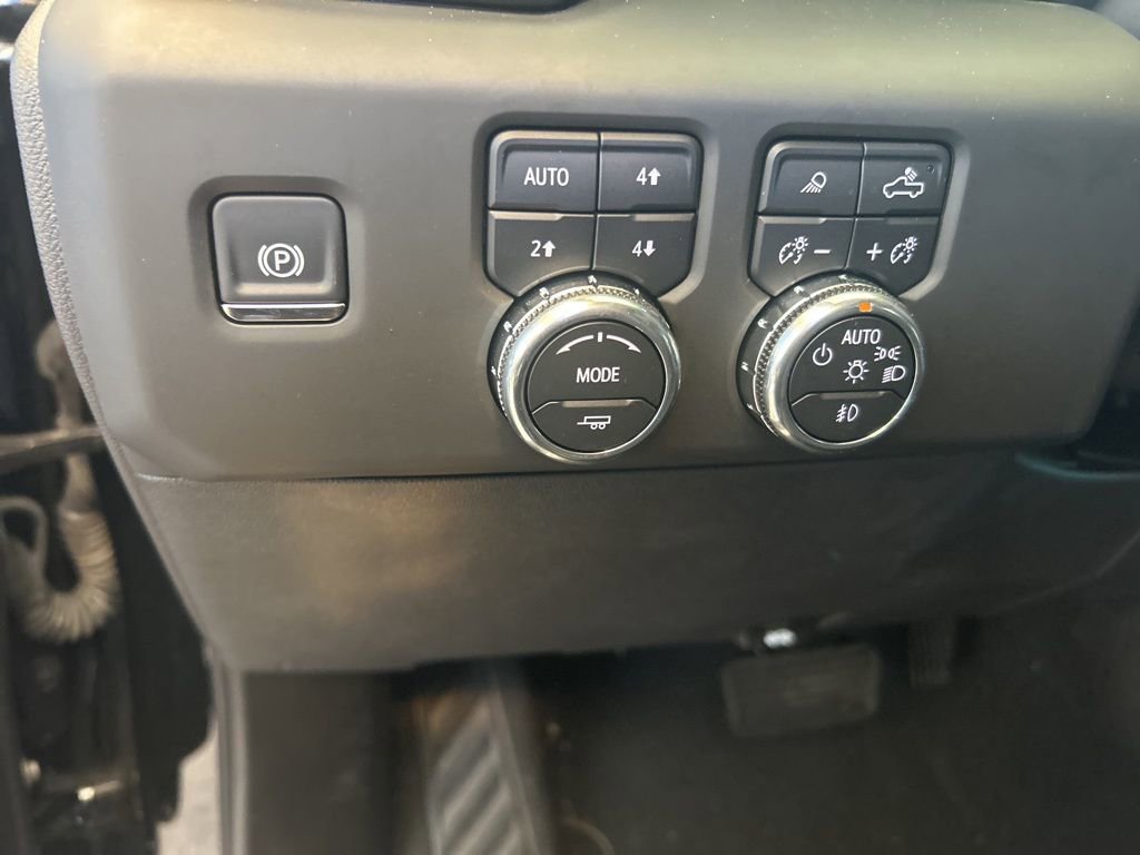 Used 2025 GMC Sierra 1500 AT4 w/ AT4 Premium Package image 14