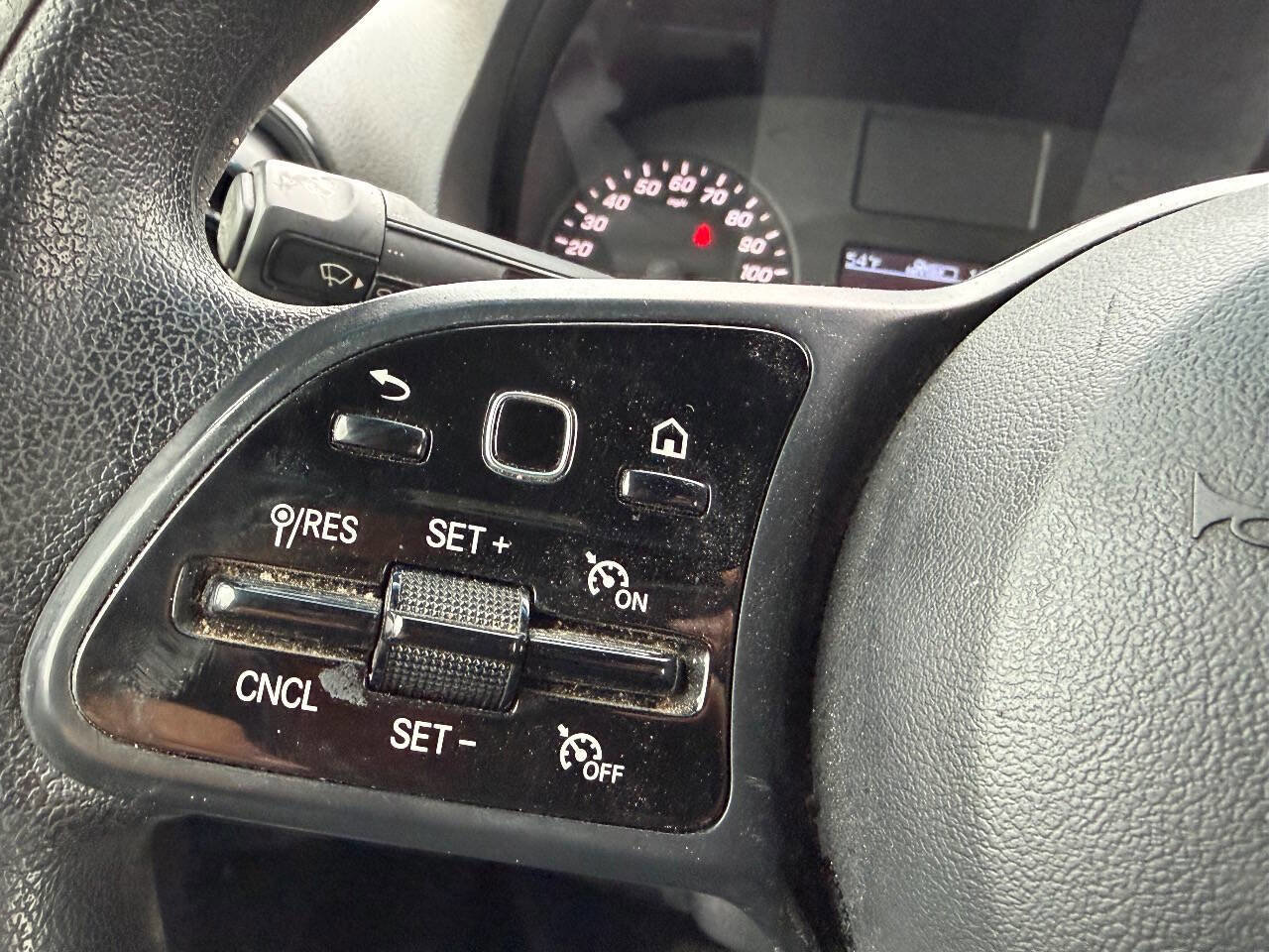 Used 2020 Freightliner Sprinter 2500 image 13