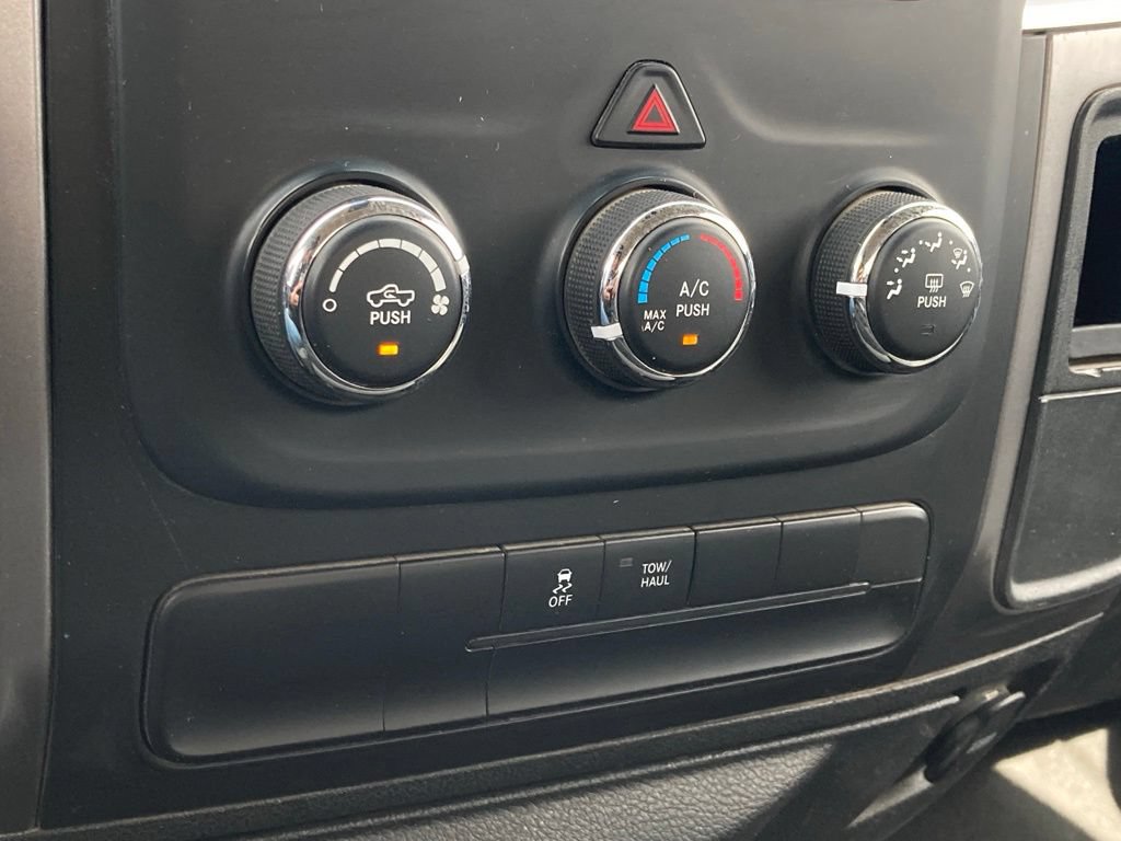 Used 2024 RAM 1500 Classic SLT AWD/4WD image 23