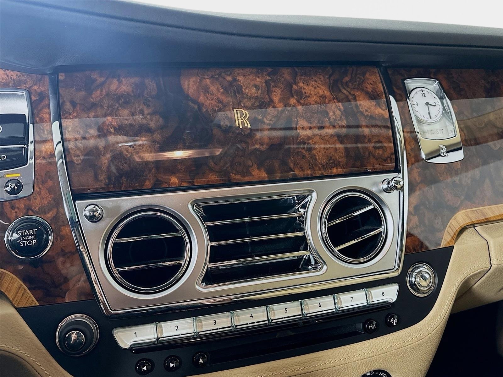 Used 2014 Rolls-Royce Ghost image 35