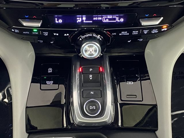 Used 2023 Acura MDX w/ Technology Package AWD/4WD image 19