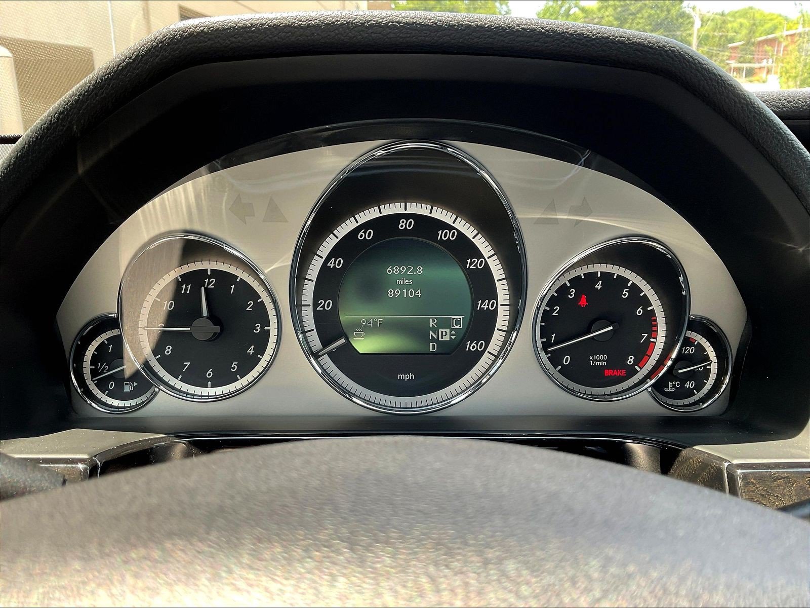 Used 2010 Mercedes-Benz E 350 4MATIC Sedan image 13