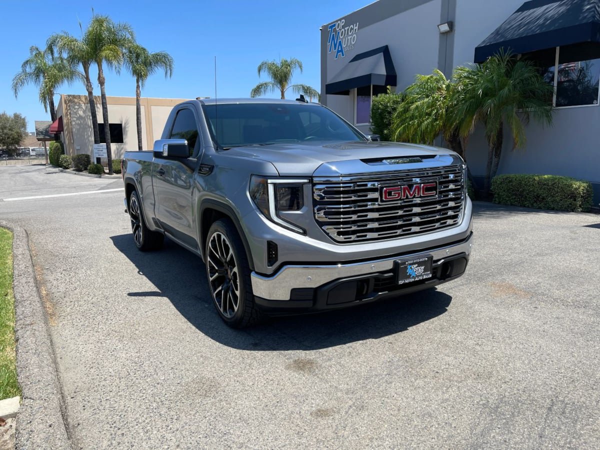Used 2026 GMC Sierra 1500 Pro w/ Pro Value Package RWD image 4