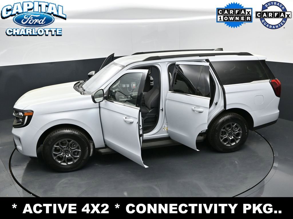 Used 2025 Ford Expedition Active image 34
