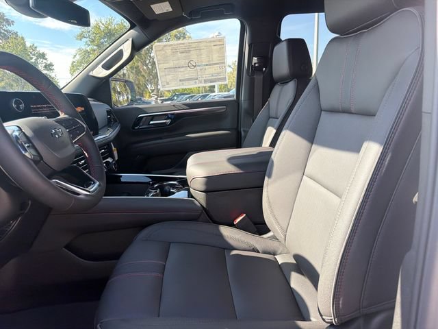 New 2026 Chevrolet Suburban RST w/ RST Capability Package AWD/4WD image 18