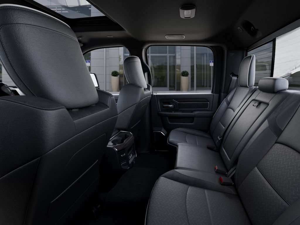 New 2026 RAM 2500 Laramie AWD/4WD image 24