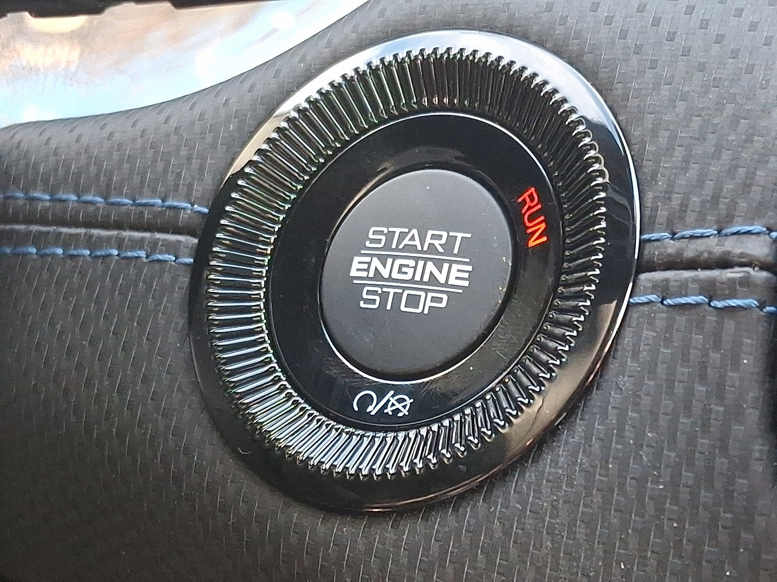 New 2026 Jeep Compass Limited image 15