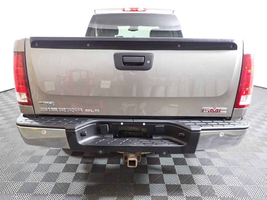 Used 2009 GMC Sierra 1500 SLE w/ Power Pack Plus AWD/4WD image 9