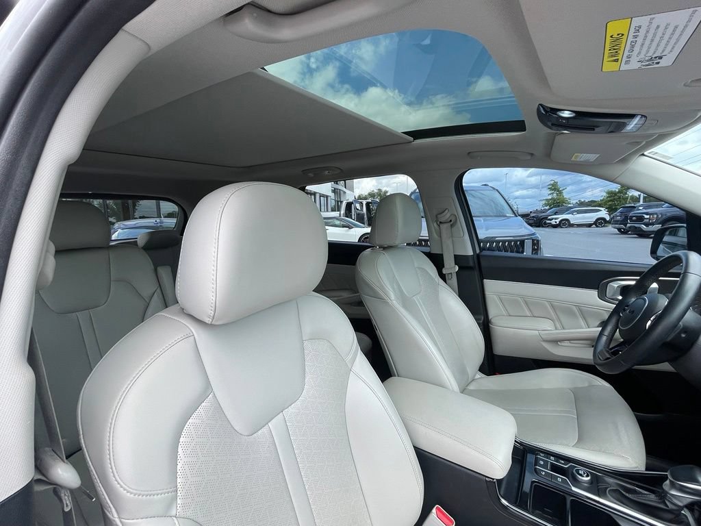 Used 2022 Kia Sorento SX FWD image 30