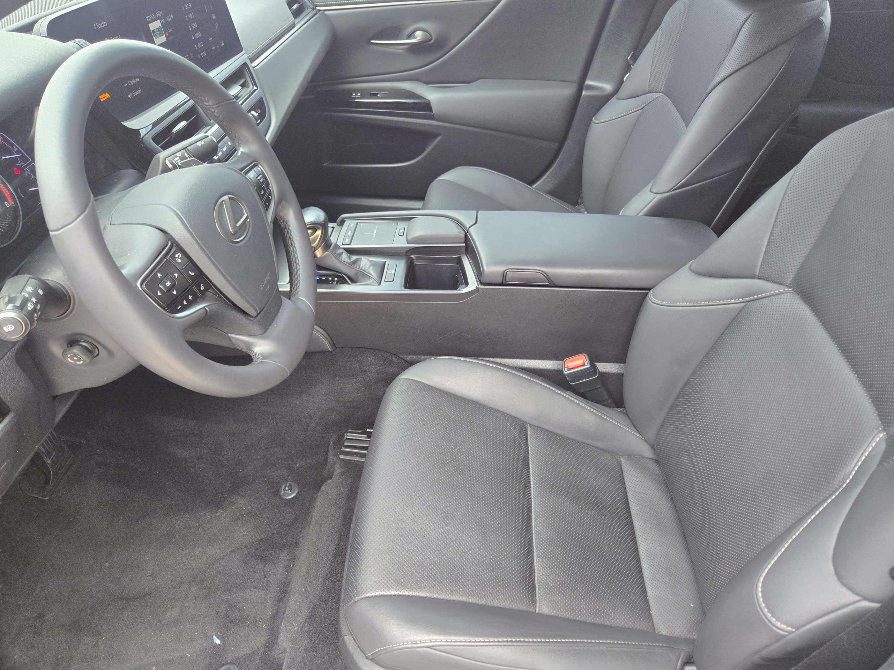 Used 2022 Lexus ES 350 w/ Premium Package FWD image 9