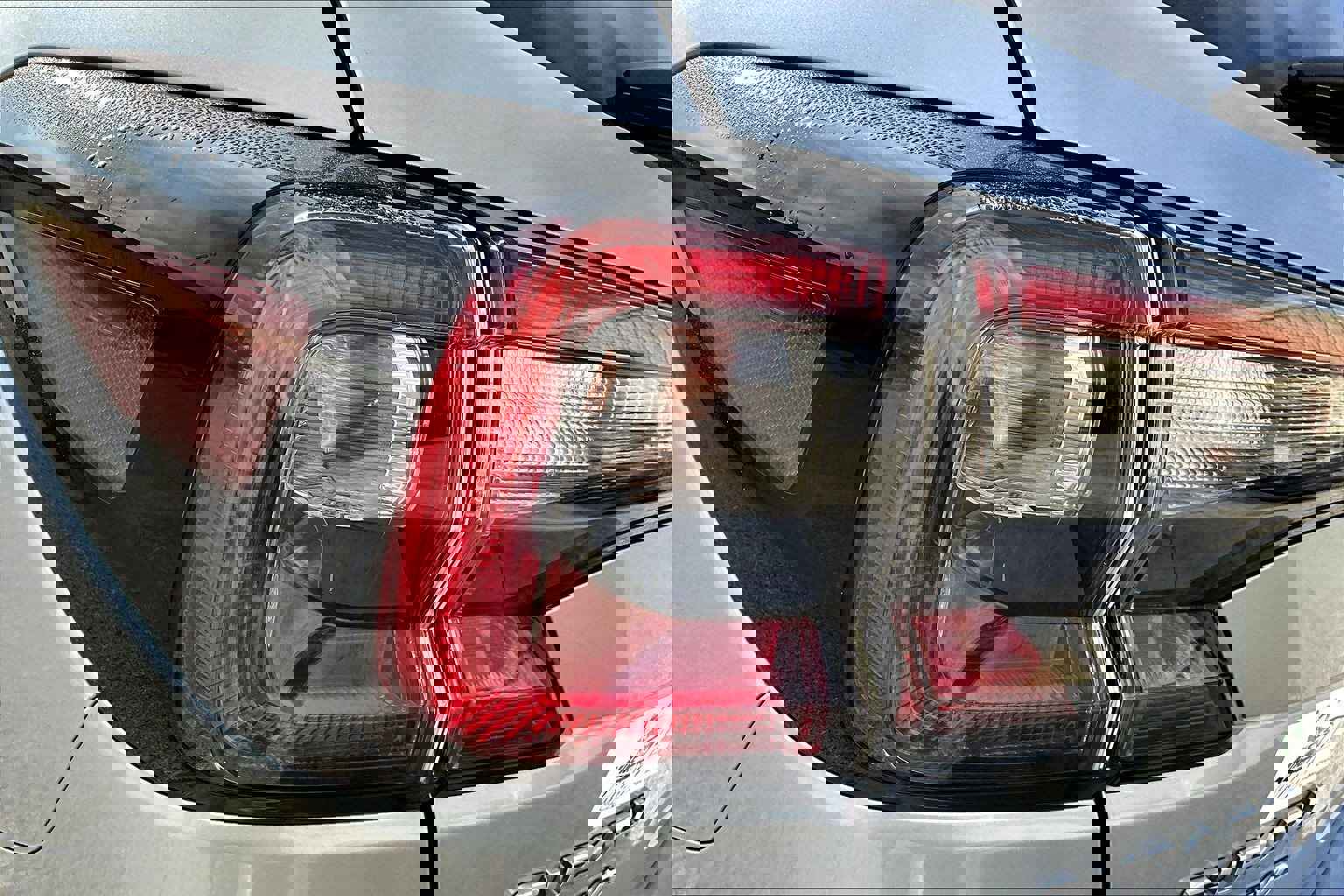 Used 2021 Subaru Outback Premium image 28