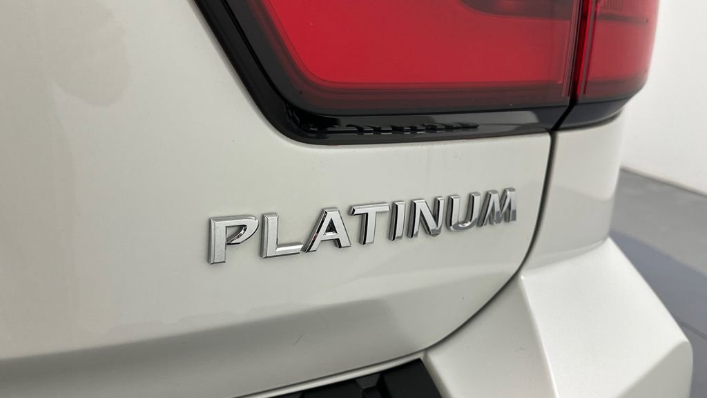 Certified 2024 Nissan Armada Platinum w/ Captain's Chairs Package image 20