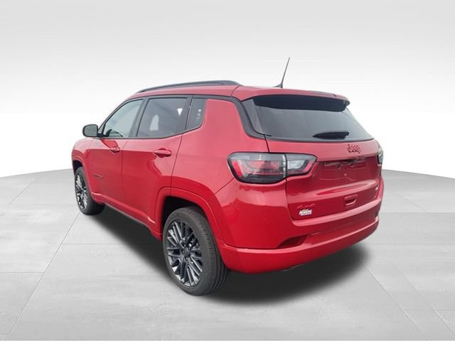 Used 2023 Jeep Compass Limited w/ Elite Group for (Red) Edition AWD/4WD image 5
