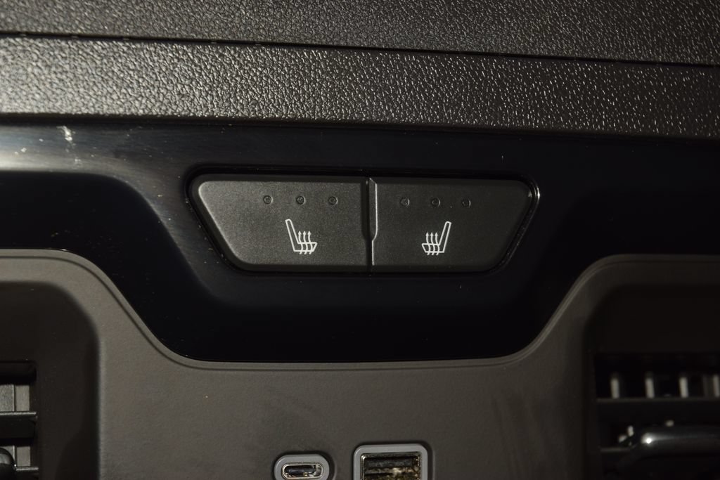 Used 2024 Chevrolet Silverado 1500 ZR2 w/ Technology Package AWD/4WD image 44