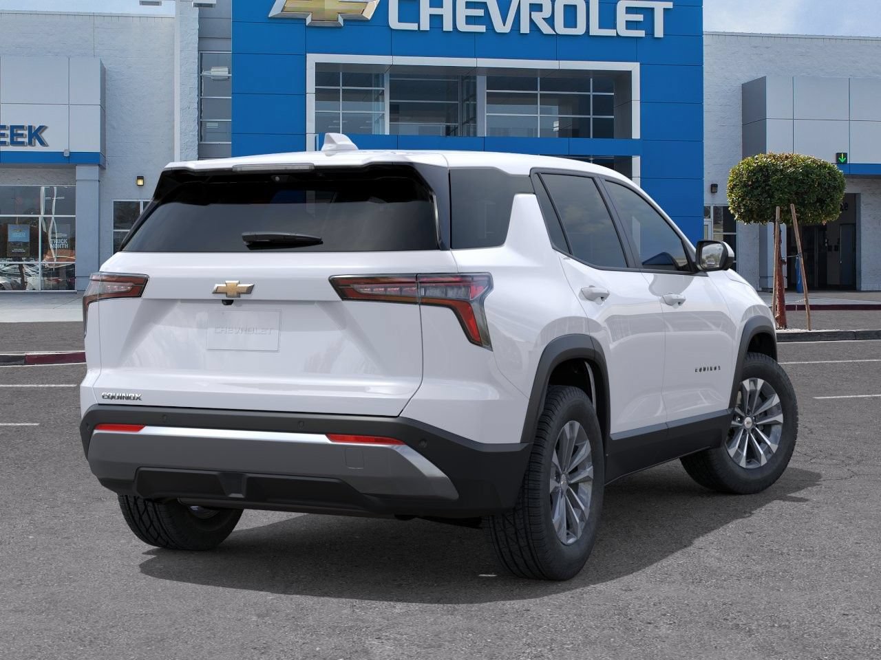 New 2026 Chevrolet Equinox LT w/ Safety and Technology Package FWD image 4