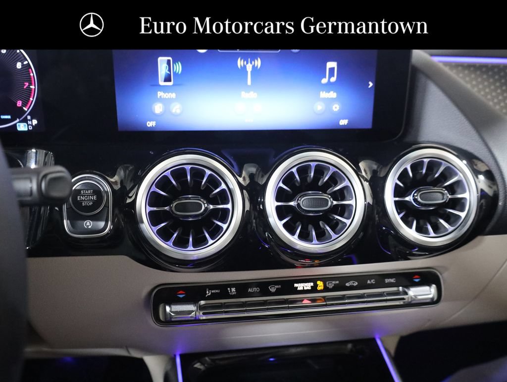 Used 2026 Mercedes-Benz GLA 250 4MATIC image 20