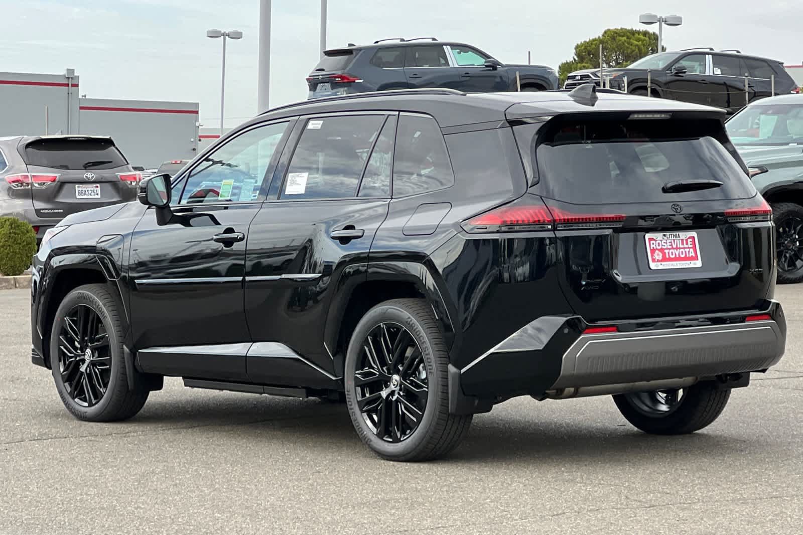 New 2026 Toyota RAV4 XSE w/ Panoramic Sun Roof Package AWD/4WD image 6