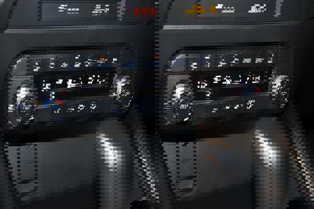 Used 2024 MAZDA CX-5 Carbon Edition image 50