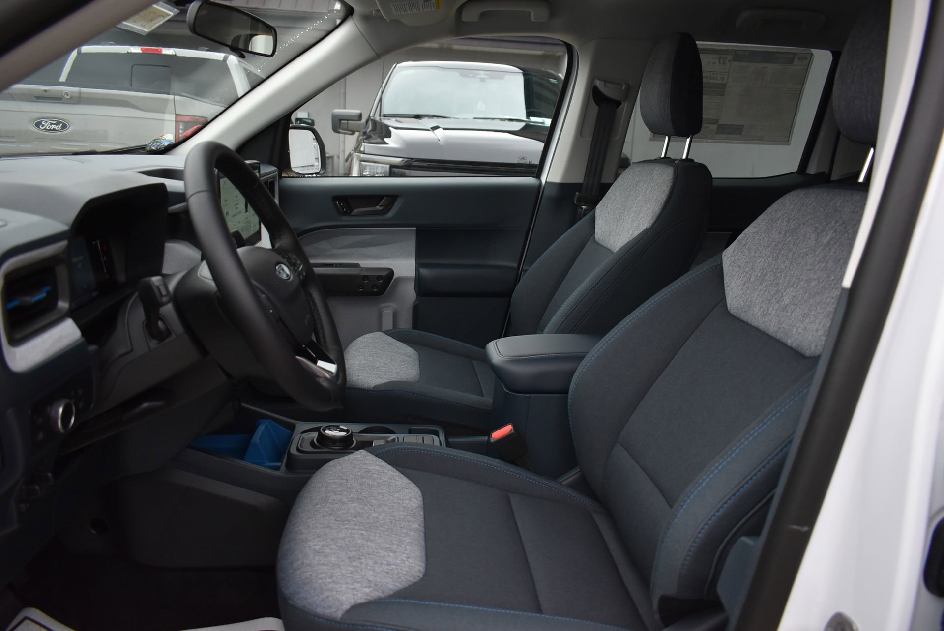 New 2025 Ford Maverick XLT w/ Equipment Group 301A image 21