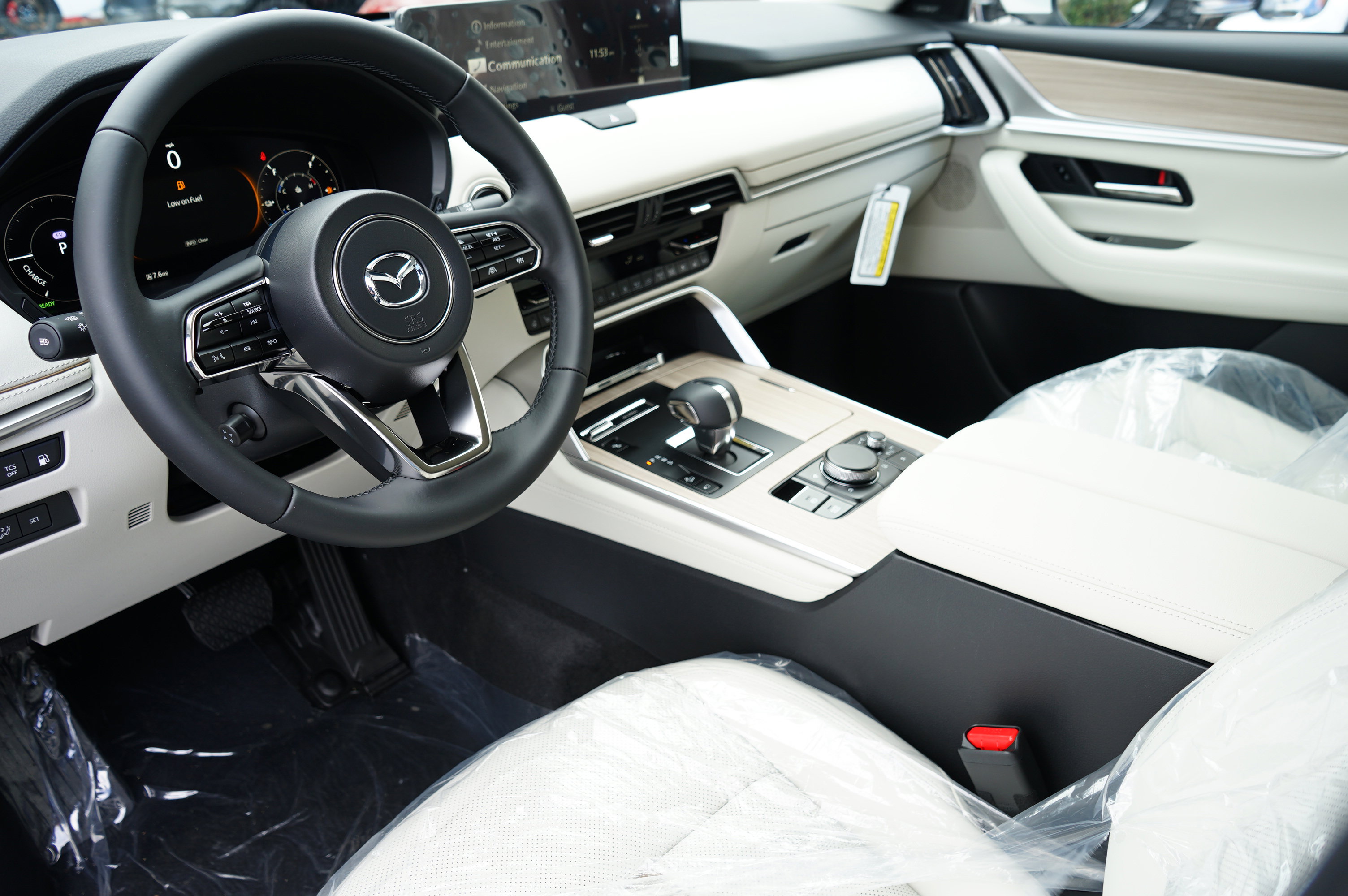 New 2026 MAZDA CX-90 Plug-In Hybrid w/ Premium Plus image 14