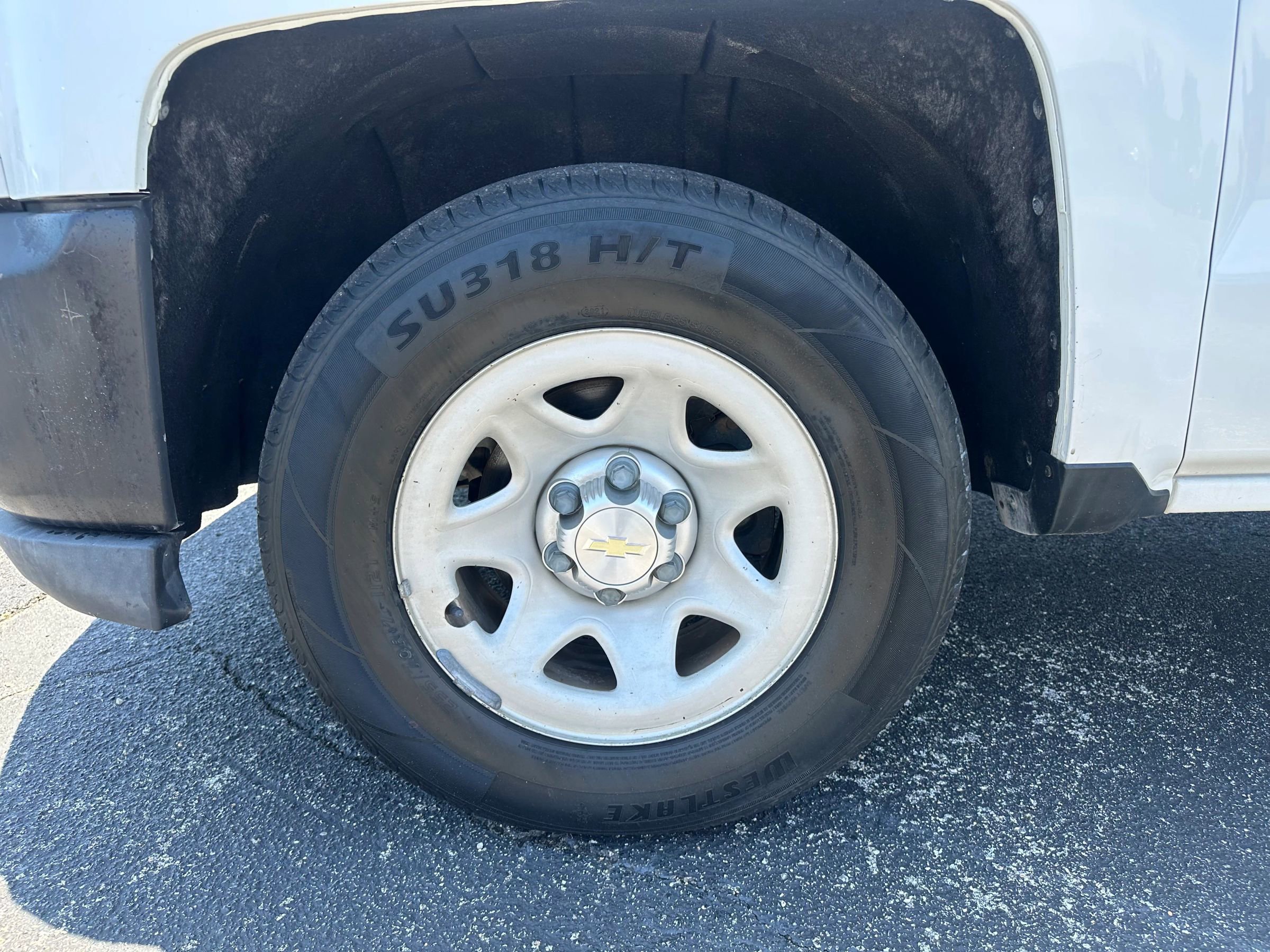 Used 2016 Chevrolet Silverado 1500 W/T image 9