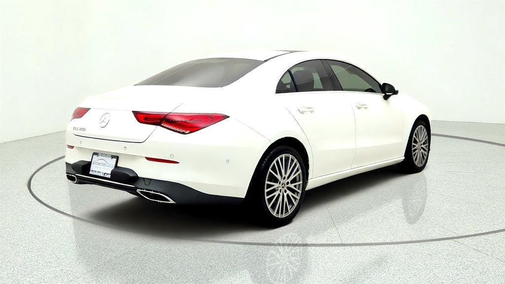 Used 2023 Mercedes-Benz CLA 250 w/ Premium Package image 5
