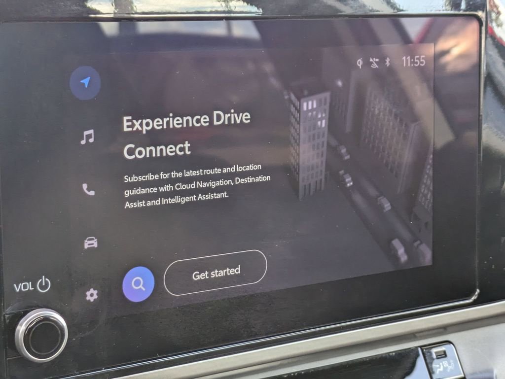 Used 2025 Toyota Camry LE image 17