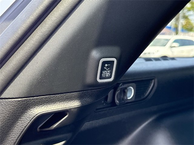 New 2025 Jeep Grand Cherokee Limited w/ Black Appearance Package image 33