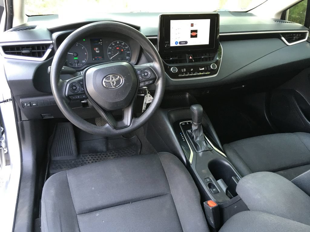 Used 2023 Toyota Corolla LE FWD image 22