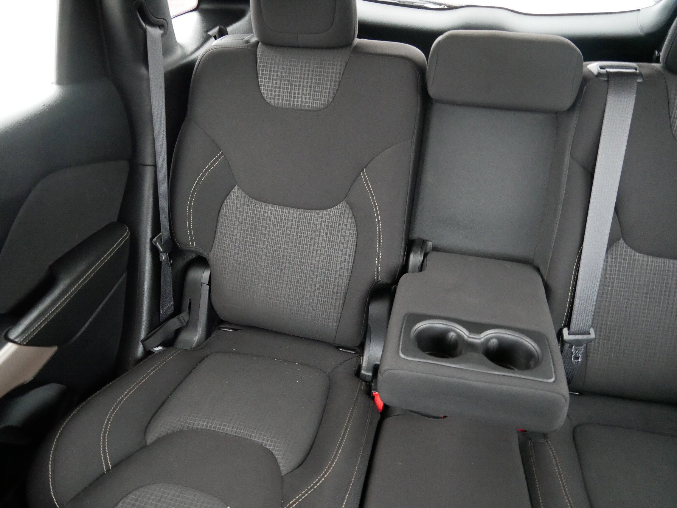 Used 2017 Jeep Cherokee Latitude image 12