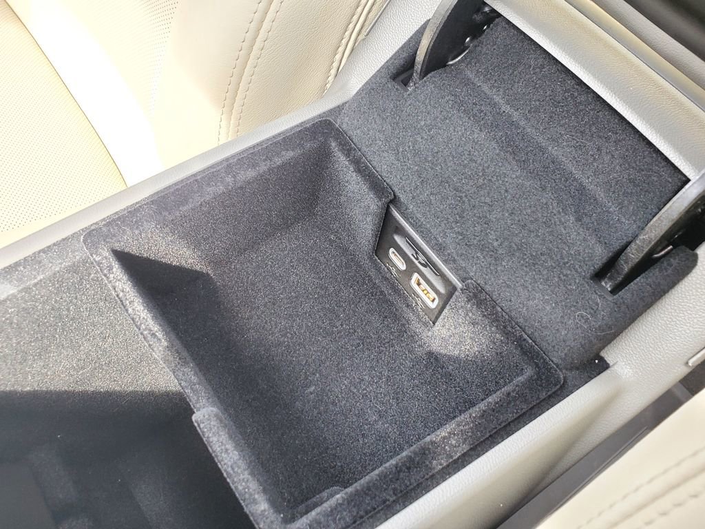 Used 2023 Cadillac XT5 Premium Luxury w/ LPO, Floor Liner Package image 32