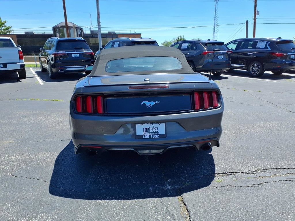 Used 2017 Ford Mustang Premium RWD image 21