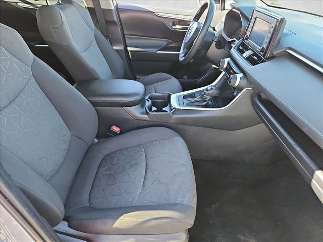 Used 2021 Toyota RAV4 XLE image 25