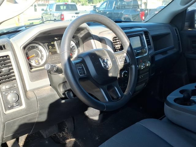 Used 2018 RAM 1500 Express w/ Black Ram 1500 Express Group AWD/4WD image 8