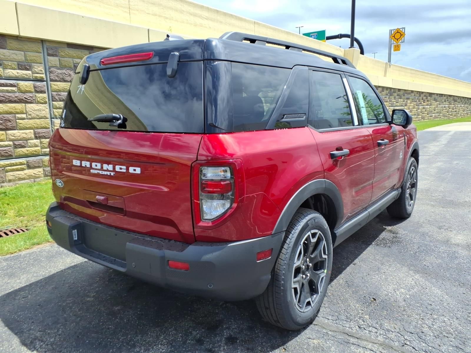 New 2026 Ford Bronco Sport Outer Banks w/ Outer Banks Tech Package+ AWD/4WD image 10