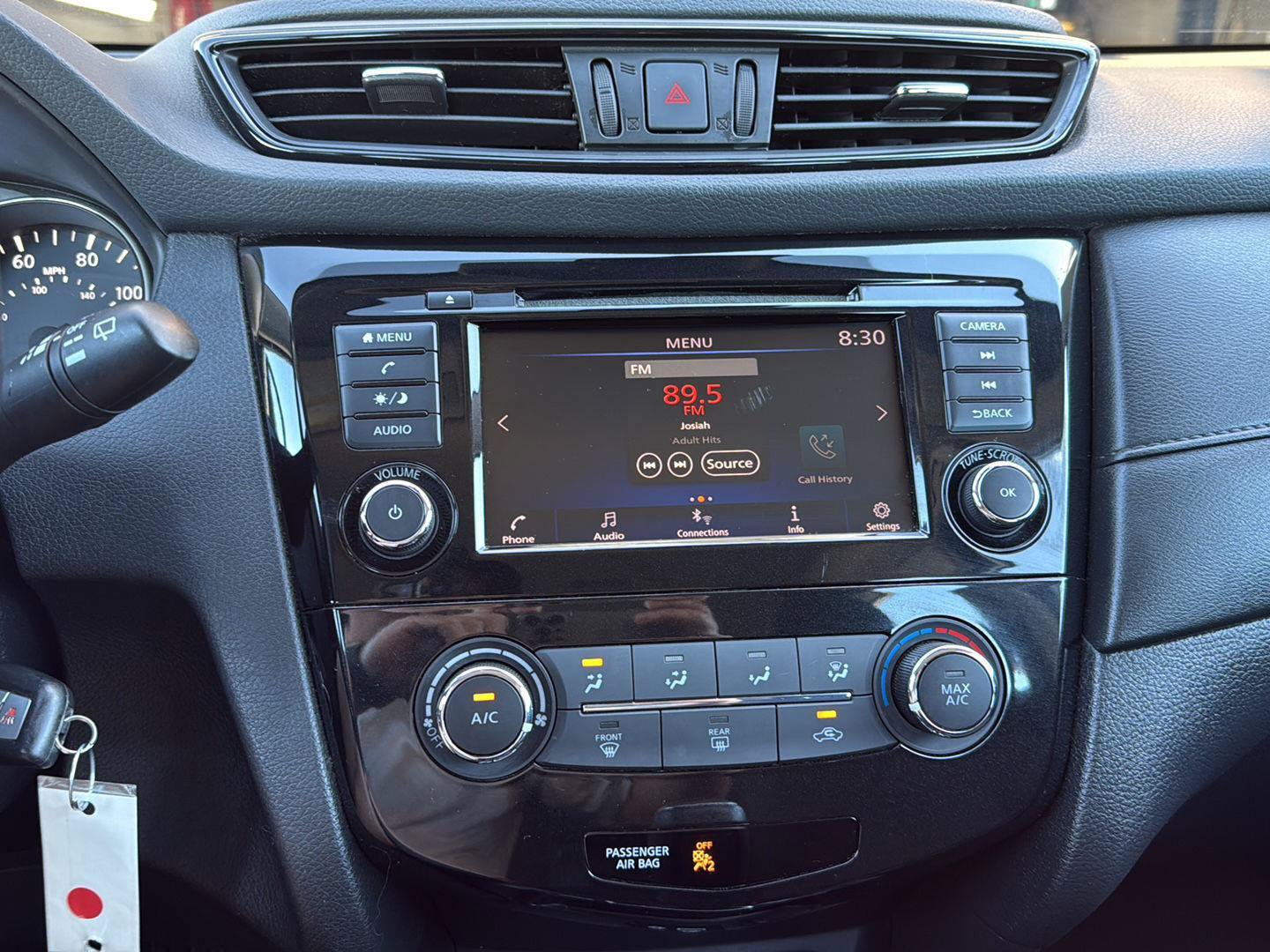 Used 2020 Nissan Rogue S FWD image 18