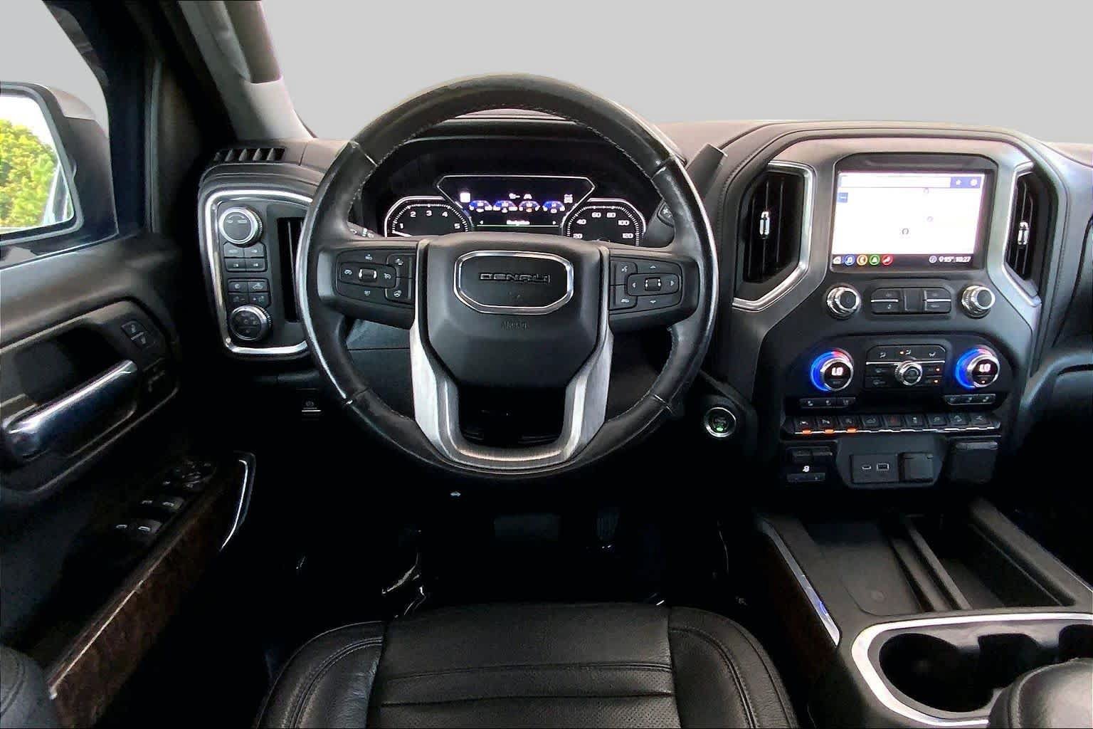 Used 2020 GMC Sierra 1500 Denali w/ Denali Ultimate Package AWD/4WD image 6