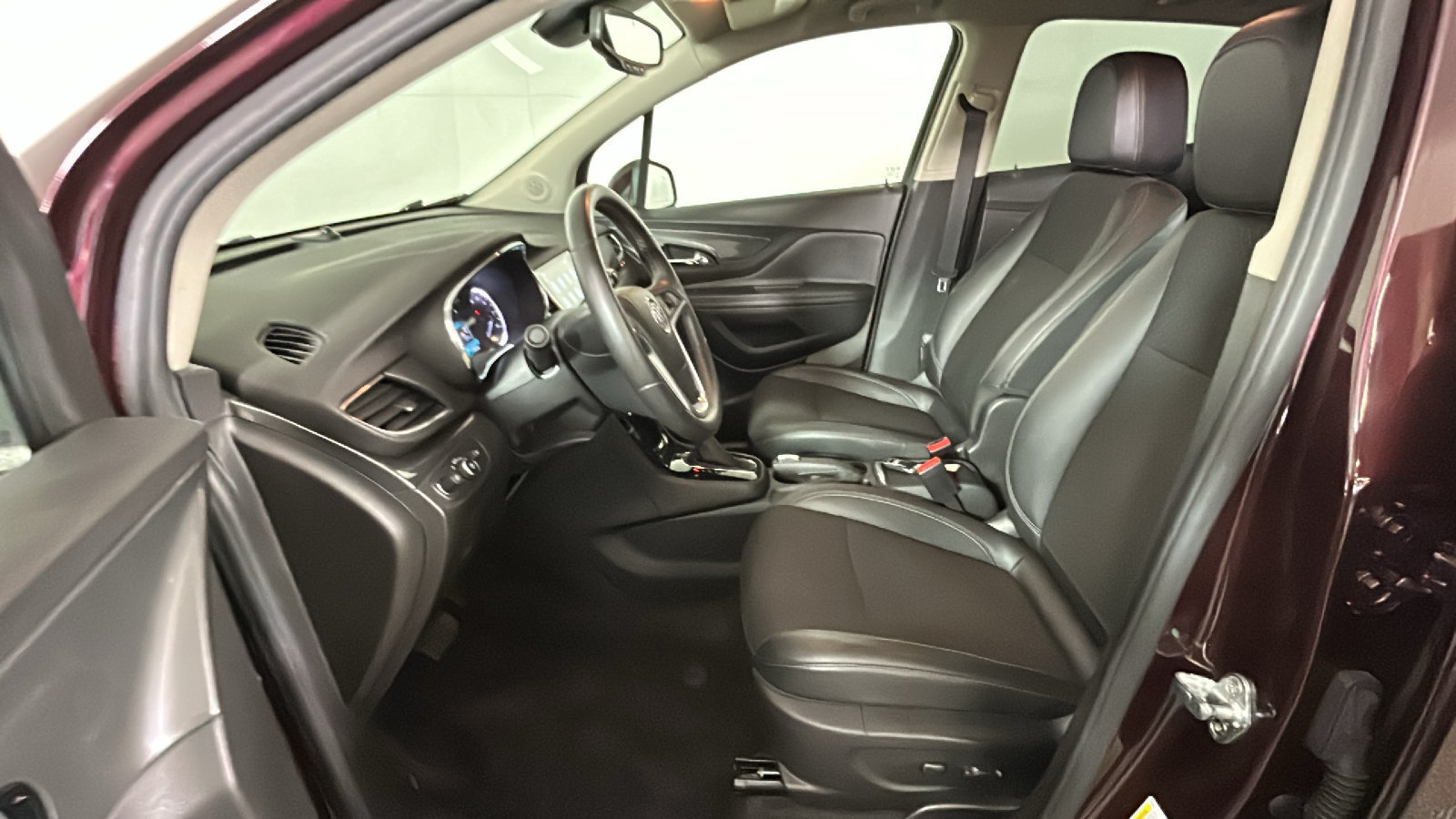 Used 2018 Buick Encore Preferred FWD image 14