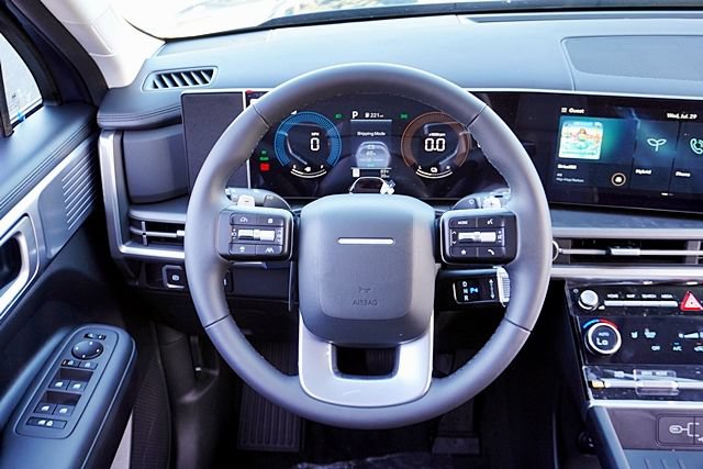 New 2026 Hyundai Santa Fe SEL FWD image 25