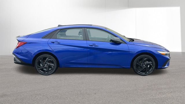 New 2026 Hyundai Elantra Sport image 10