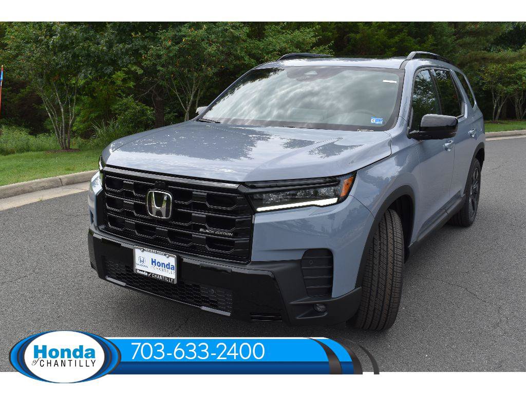 New 2026 Honda Pilot Black Edition image 3