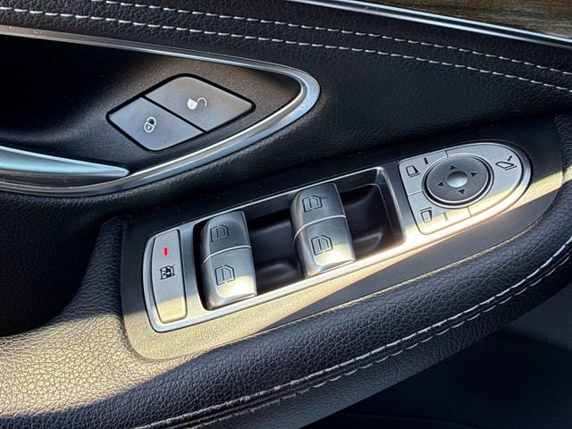 Used 2016 Mercedes-Benz C 300 Sedan image 13