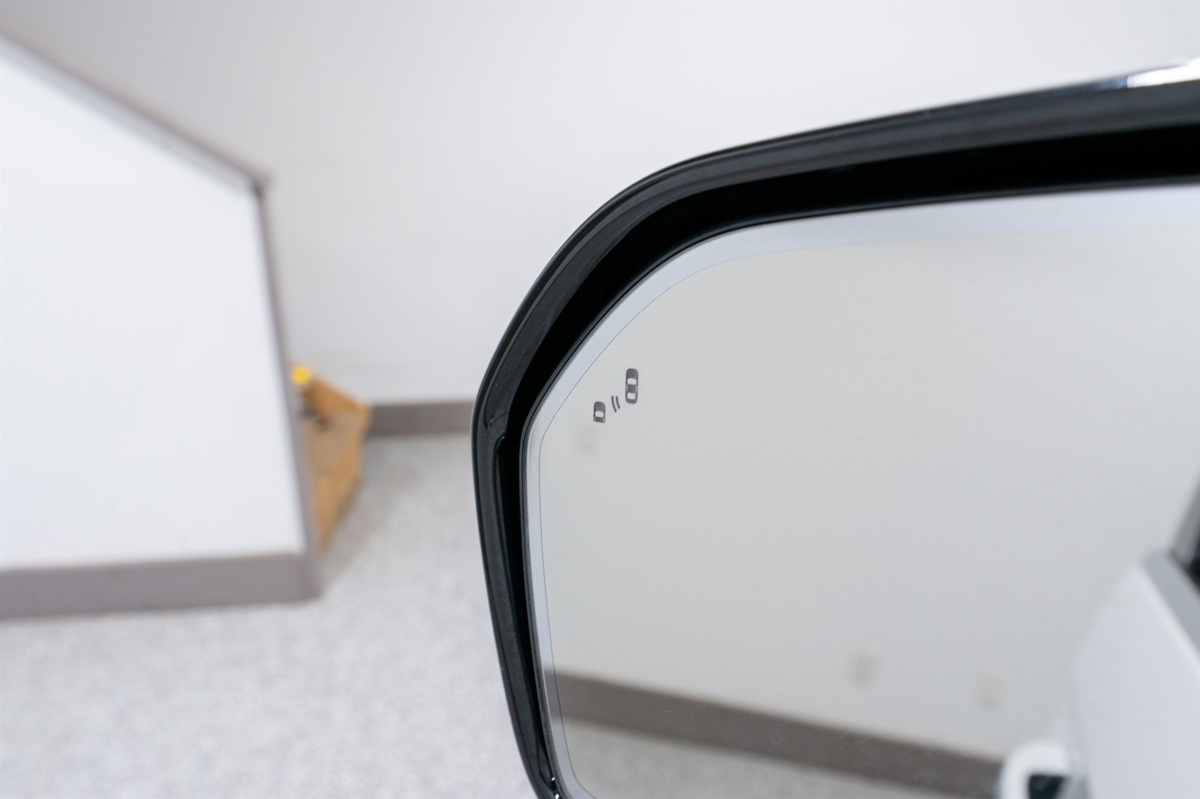 Used 2024 Ford Expedition Limited image 13