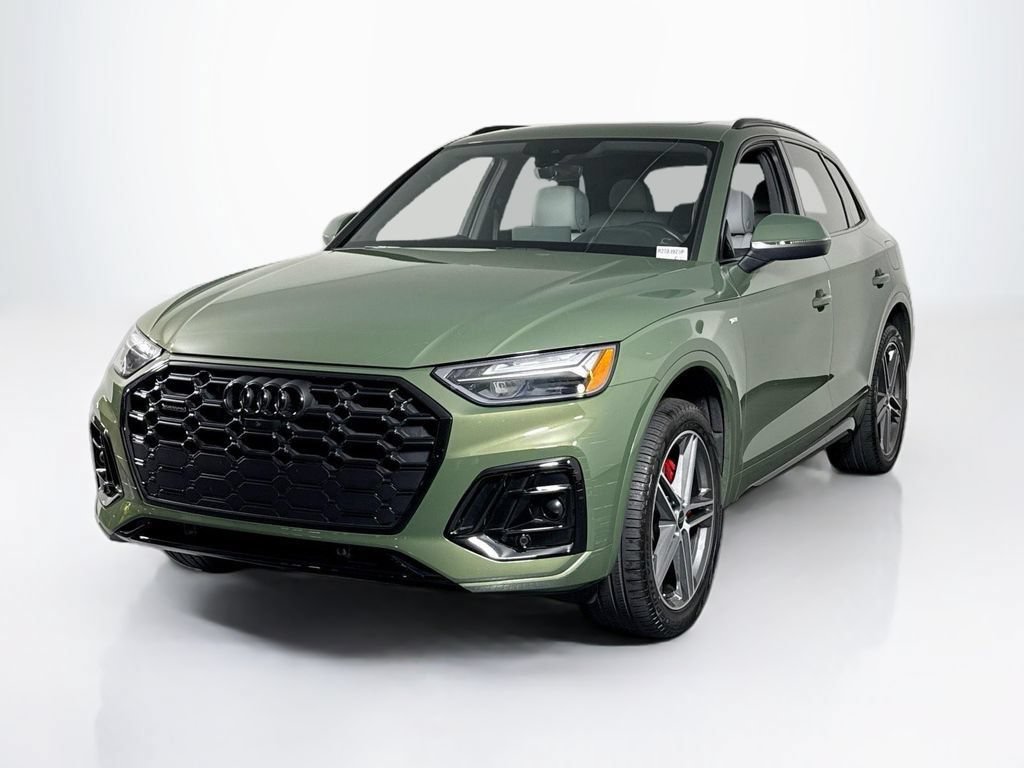 Used 2024 Audi Q5 e Premium Plus w/ Premium Plus Package