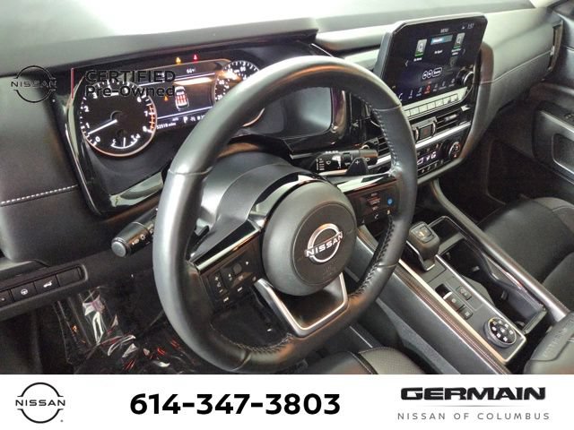 Certified 2024 Nissan Pathfinder SL w/ Black Appearance Package AWD/4WD image 17