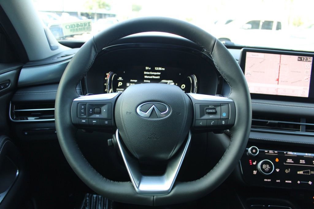 Certified 2025 INFINITI QX60 Luxe image 15