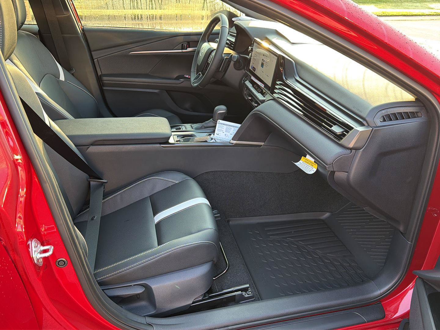 New 2026 Toyota Camry SE FWD image 13