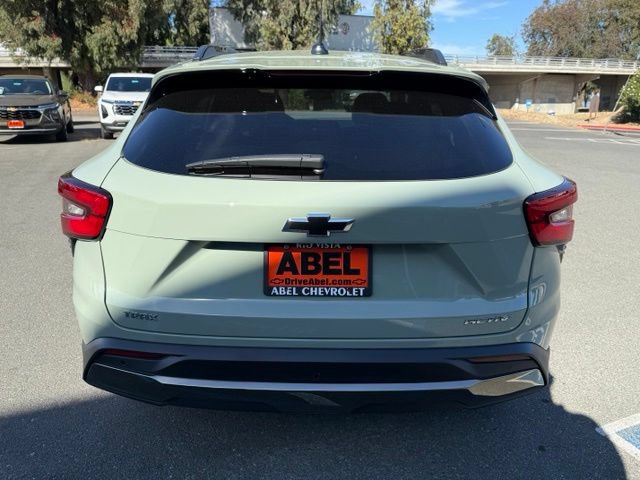New 2026 Chevrolet Trax ACTIV w/ Driver Confidence Package FWD image 11